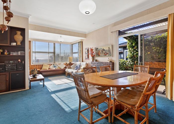  at 480 Devon Street East, Strandon, New Plymouth