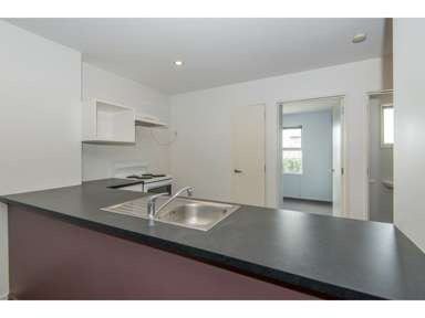  at 2/62  Burke Street, Addington, Christchurch City, Canterbury