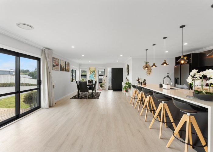  at 5 Golf Vue Place, Castlecliff, Whanganui, Manawatu / Whanganui