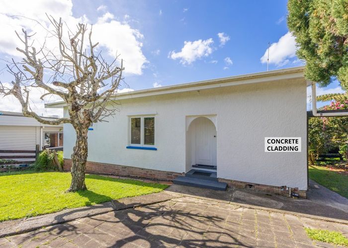  at 2/48 Churchill Road, Murrays Bay, North Shore City, Auckland