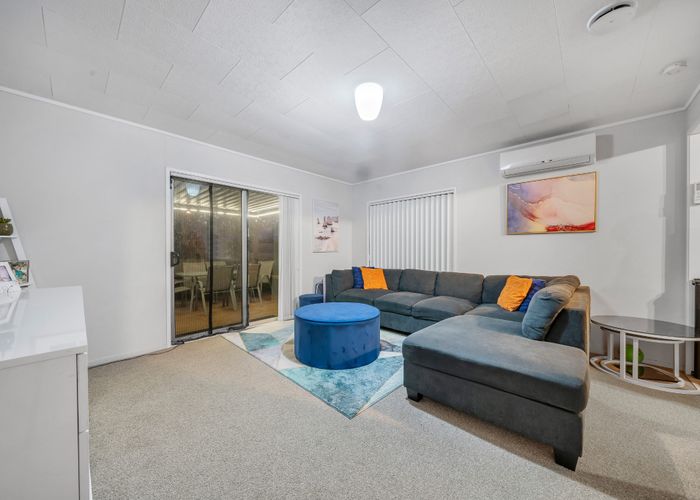  at 8A Iota Place, Manukau, Manukau City, Auckland
