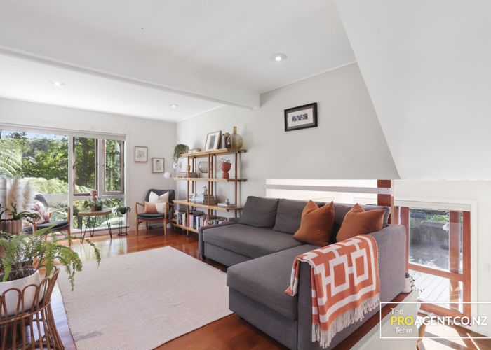  at 328 Huia Road, Titirangi, Auckland
