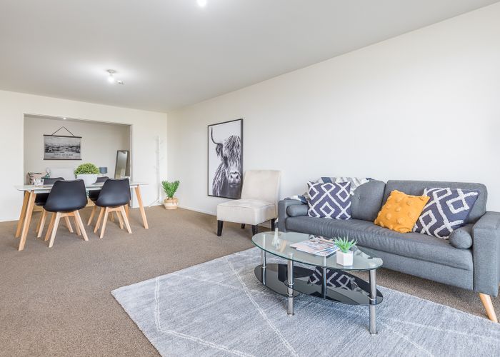  at 10/68 Mountain Road, Mount Wellington, Auckland