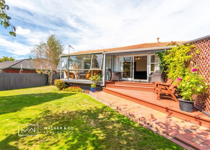  at 16 Sunbrae Drive, Silverstream, Upper Hutt, Wellington