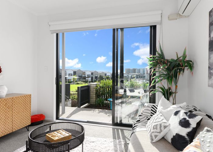  at 34 Nugget Avenue, Hobsonville, Waitakere City, Auckland