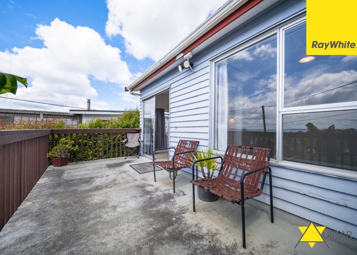  at 25 Surf Road, Stanmore Bay, Rodney, Auckland