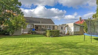  at 38 Millar Street, Terrace End, Palmerston North