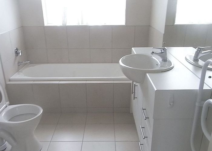 at 15 Kalmore Place, Flat Bush, Manukau City, Auckland