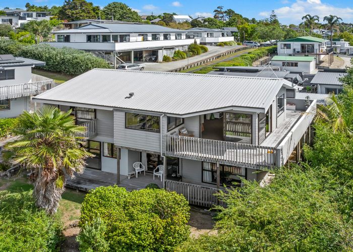  at 33 Gledstane Road, Stanmore Bay, Rodney, Auckland