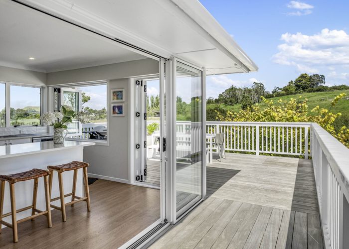  at 19 Apirana Avenue, Glen Innes, Auckland City, Auckland