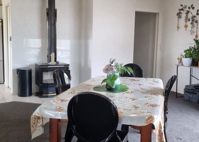  at 8 Woodgate Court, Fitzherbert, Palmerston North