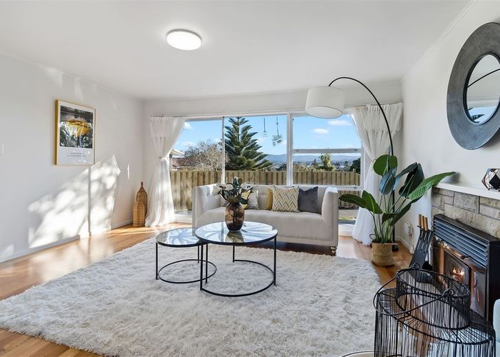  at 32 Kirrie Ave, Te Atatu South, Waitakere City, Auckland