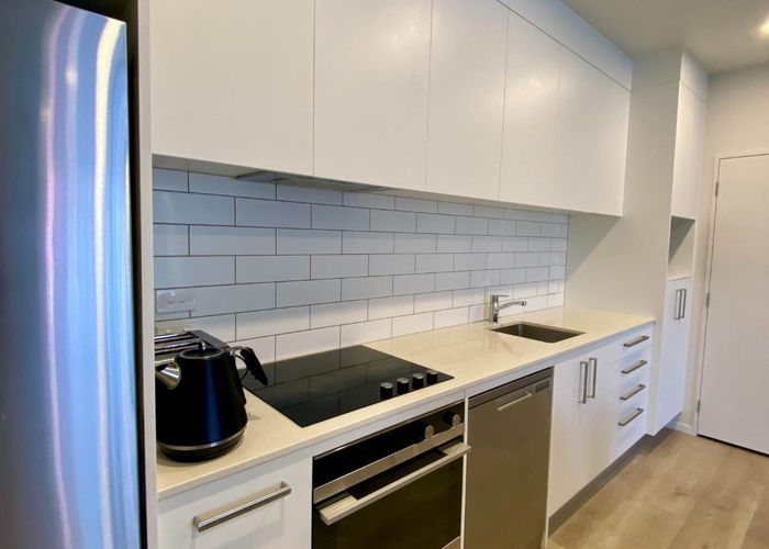  at 203/36C Greenslade Crescent, Northcote, Auckland