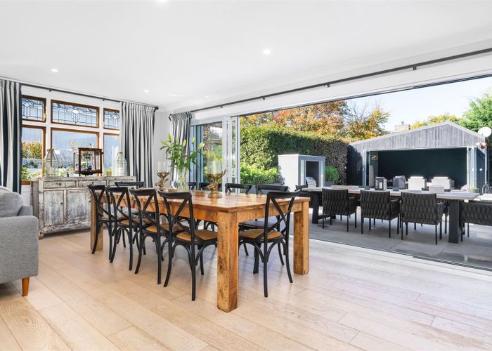 at 14 Desmond Street, Merivale, Christchurch
