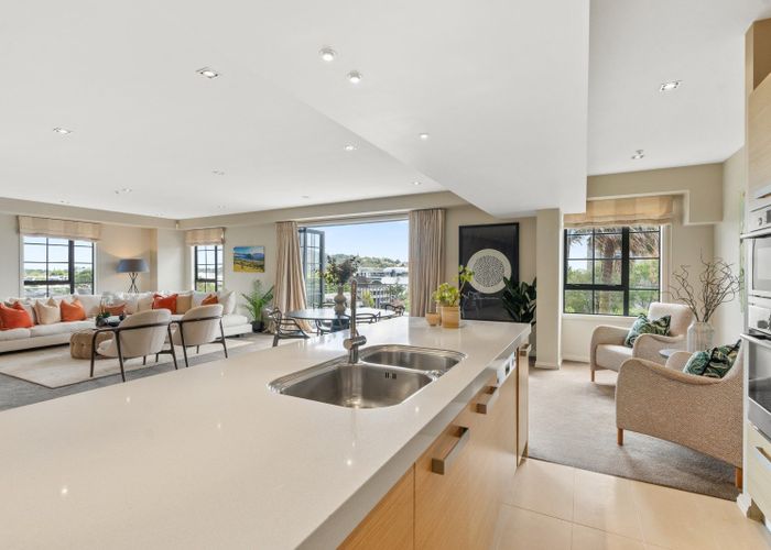  at 7/2 Bassett Road, Remuera, Auckland City, Auckland