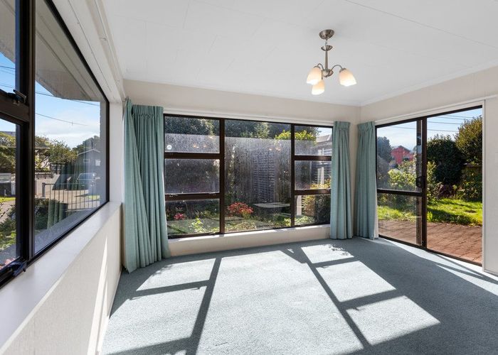  at 1/17 Whiteley Street, Moturoa, New Plymouth, Taranaki