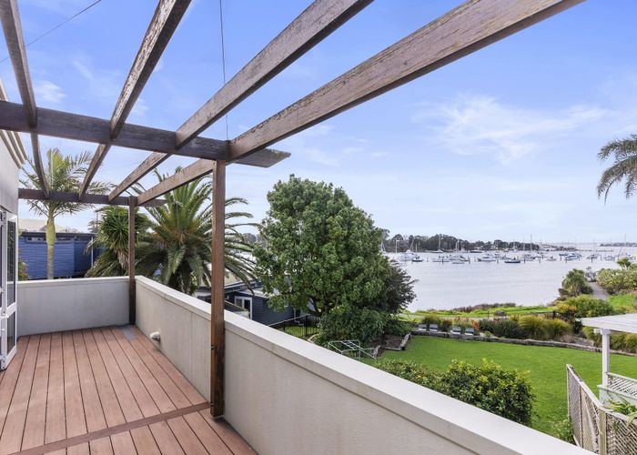  at 45 Riverlea Avenue, Pakuranga, Auckland