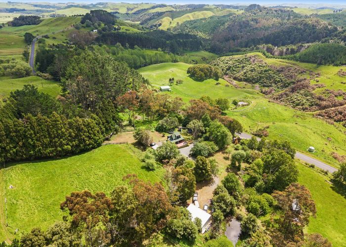  at 865 Waikaretu Valley Road Tuakau, Tuakau, Franklin, Auckland