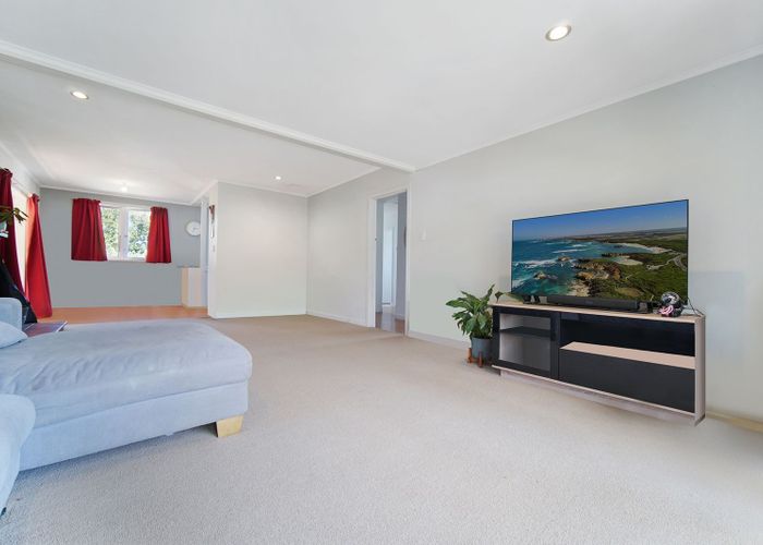  at 35 Woodside Road, Massey, Waitakere City, Auckland