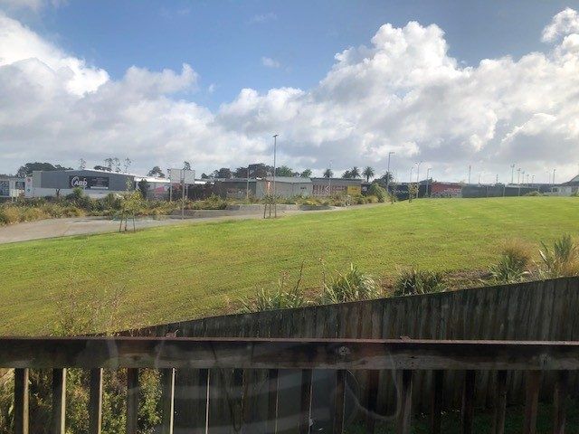  at 7 Rook Place, Unsworth Heights, Auckland