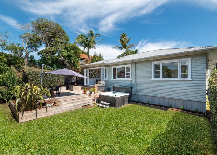  at 64 Lloyd Avenue, Mount Albert, Auckland City, Auckland