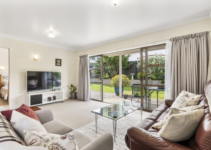  at 3/47 Pleasant Street, Onehunga, Auckland