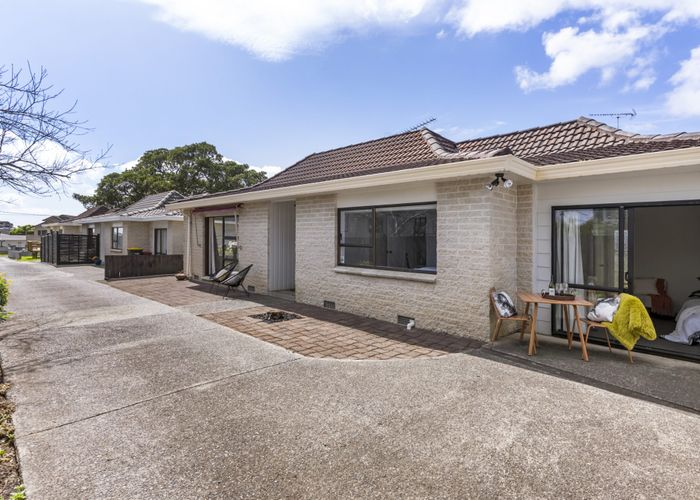  at 3/11 Fenwick Avenue, Milford, North Shore City, Auckland