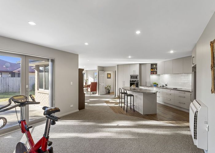  at 4 Tobins Lane, Burwood, Christchurch