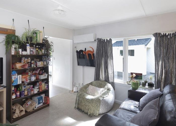  at 16c Barlow Street, Ilam, Christchurch City, Canterbury