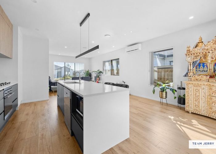  at 25 Perkins Street, Papakura, Papakura, Auckland