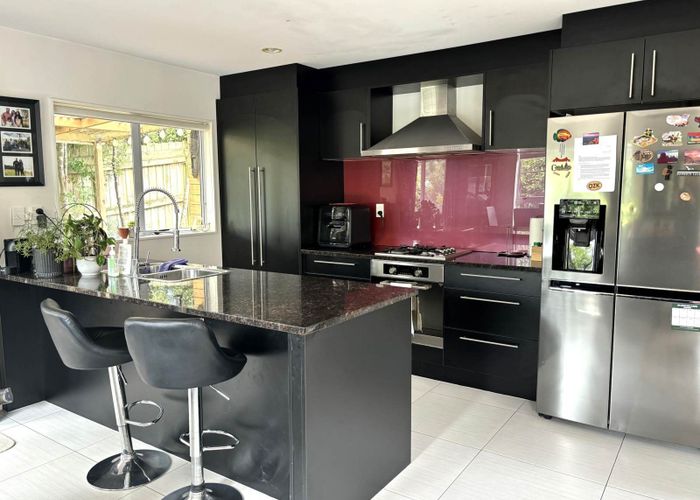  at 2/103 Glengarry Road, Glen Eden, Waitakere City, Auckland