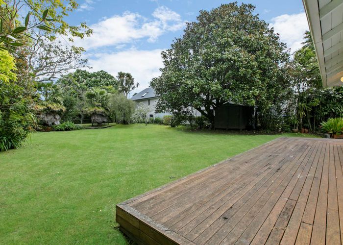  at 10 Tawera Road, Greenlane, Auckland