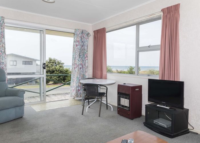  at 86 Akitio Esplanade, Akitio