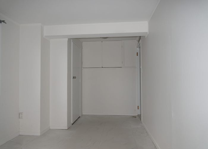  at 1/609 Glenfield Road, Glenfield, North Shore City, Auckland