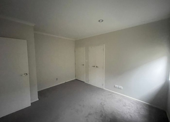 at 76 Valderama Drive, Flat Bush, Manukau City, Auckland