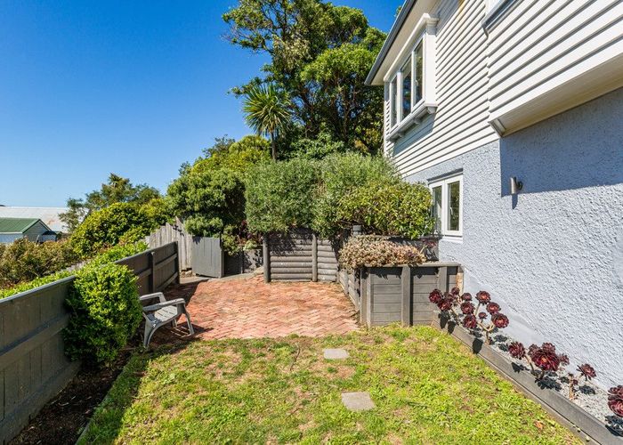  at 112 Eden Street, Island Bay, Wellington, Wellington