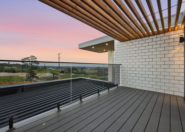  at 7D Babich Road, Henderson Valley, Waitakere City, Auckland