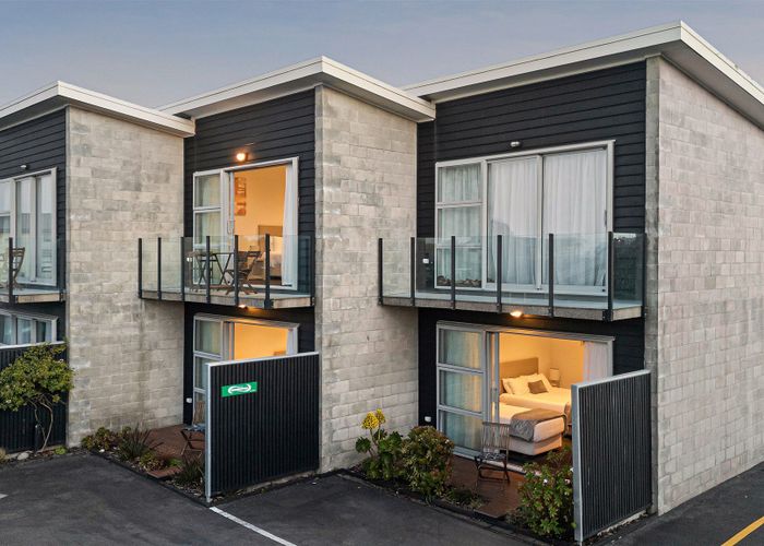  at 5,7 and 8/27 Marine Parade, Carters Beach, Buller, West Coast