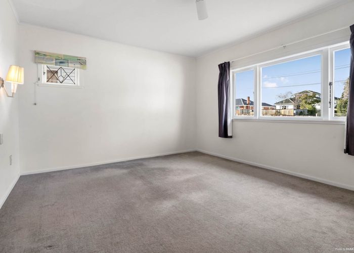 at 471 Richardson Road, Mount Roskill, Auckland