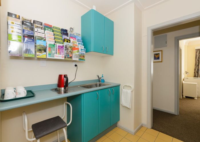 For sale 186 Fitzherbert Avenue, West End, Palmerston North, Manawatu