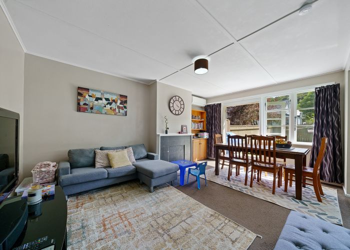 at 306 George Street, Stokes Valley, Lower Hutt