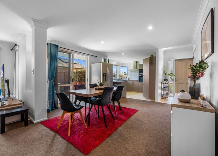  at 33 Seabreeze Place, Papamoa, Tauranga, Bay Of Plenty