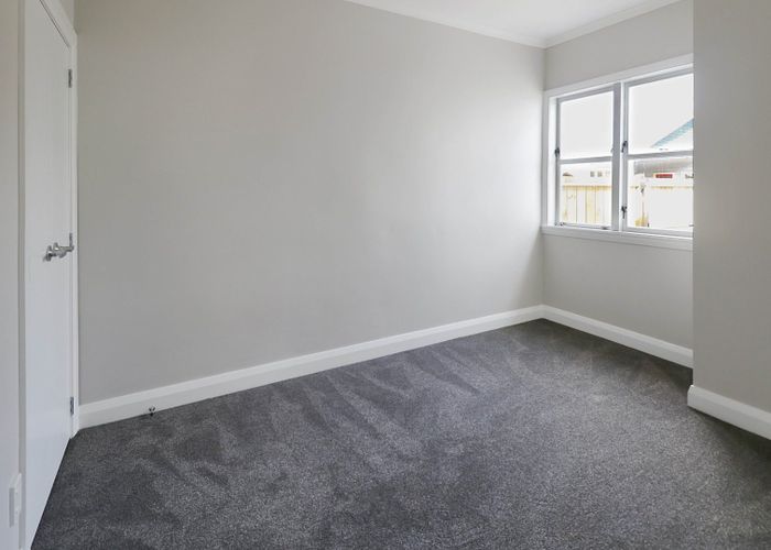 at 4 Te Mome Road, Alicetown, Lower Hutt, Wellington