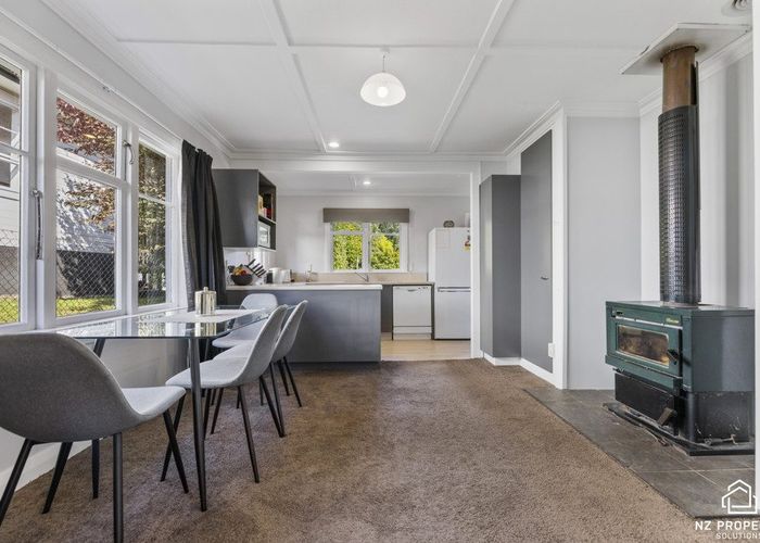  at 53 Barr Street, Kenmure, Dunedin