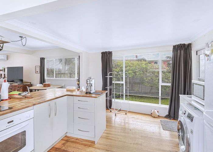  at 16 Vercoe Road, Beerescourt, Hamilton