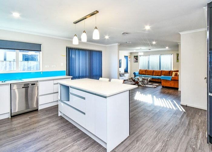  at 18 Sapwood Crescent, Takanini, Papakura, Auckland