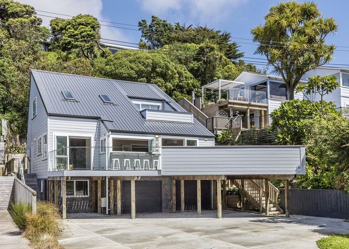  at 156 Paremata Road, Paremata, Porirua, Wellington