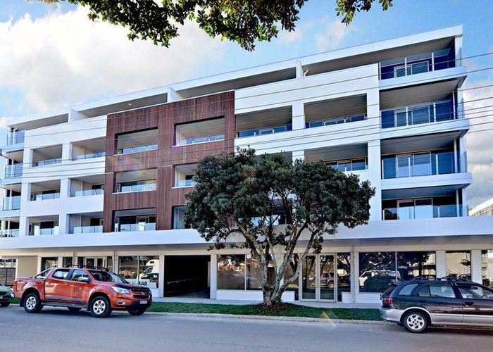  at 209/23a-25 The Pines, Bute Road, Browns Bay, North Shore City, Auckland
