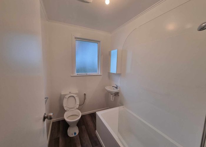  at 1/29a Farmer crescent, Taita, Lower Hutt, Wellington