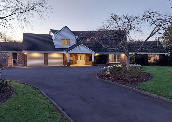  at 225 Laing Road, Karaka